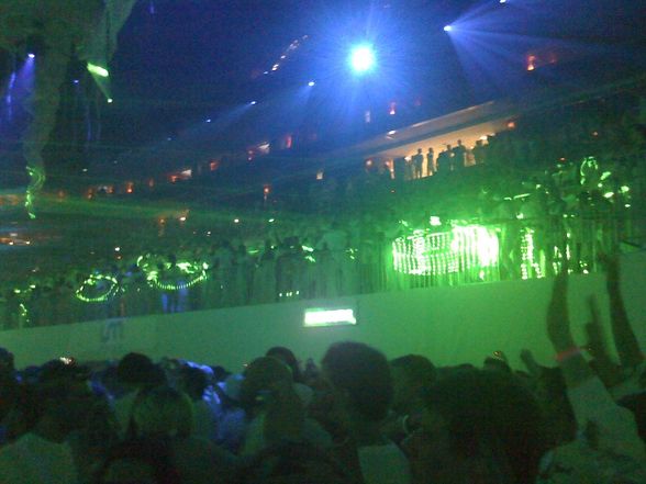 Sensation White Prag 2009 - 