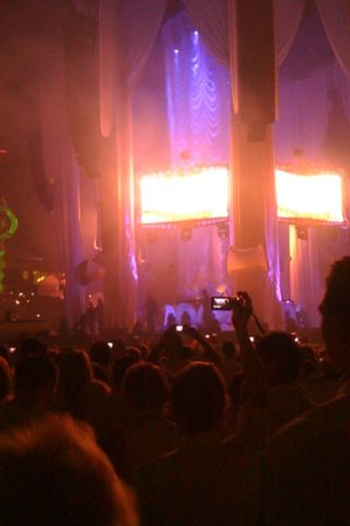 sensation white 30.12.09 - 1.1. 2010 - 