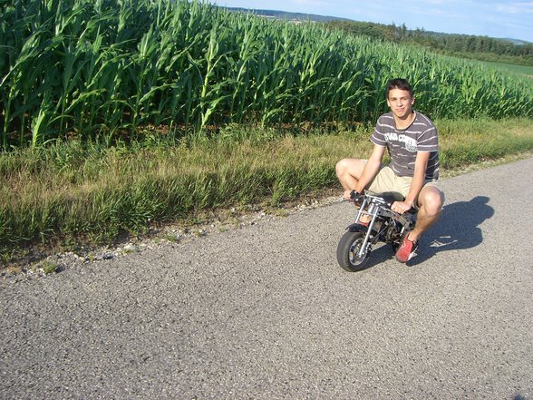 Silvio and i beim Poketbikefahren *hehe* - 