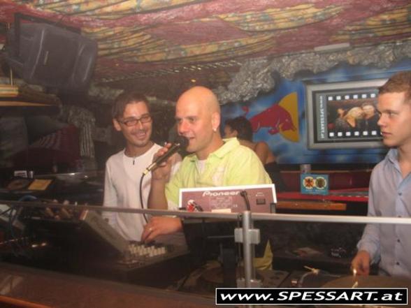 DJ BOMBA in da Spess - 