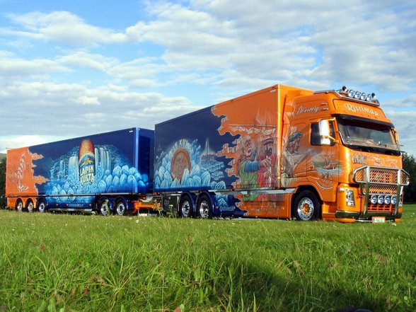 LKW´S von da konkurenz - 