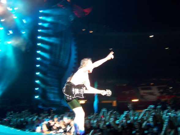 AC/DC - Wien 2009 - 