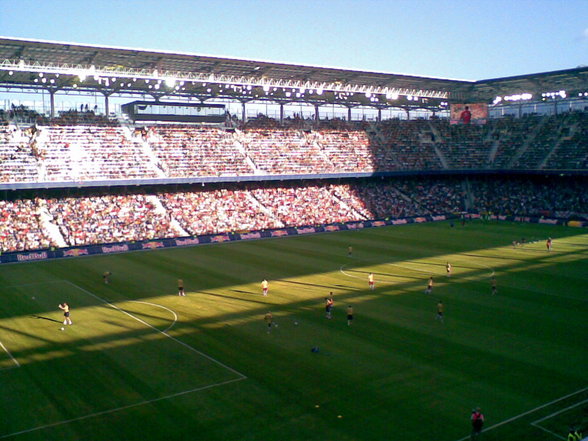 Red Bull Salzburg vs. FC Arsenal London - 