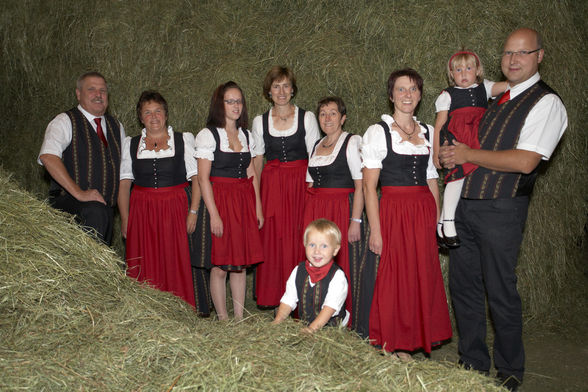 Schönegger Tracht :-) - 