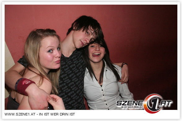 PartyPeoplePictures.xD - 