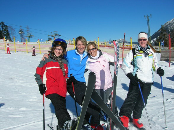 Ski- und Snowboardunterricht ASI-Lodge - 