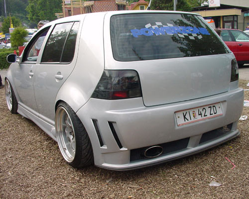 VW Golf - 