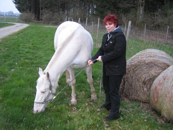 mit MaRiO im ReiiTstaLL =) - 