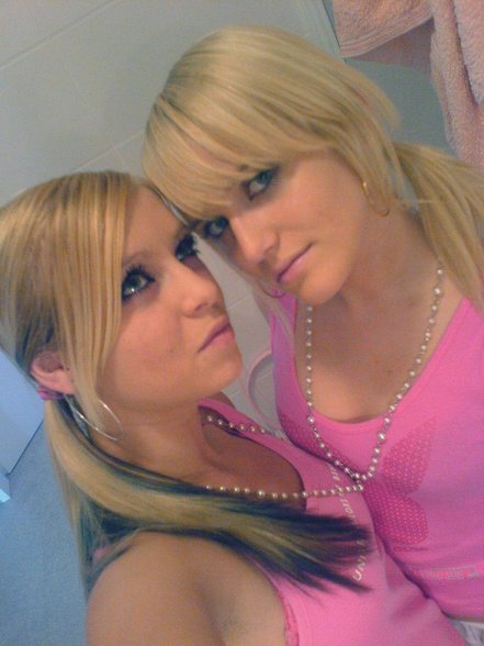 _-2_bLonD_TwinZ-_ - 