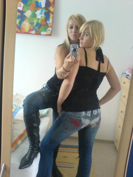 _-2_bLonD_TwinZ-_ - 