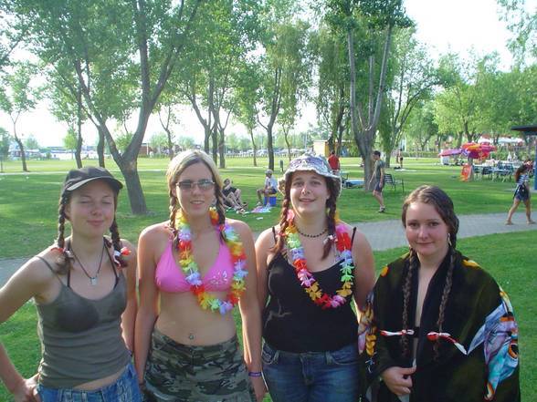 friends und ich am Novarock 2006 - 