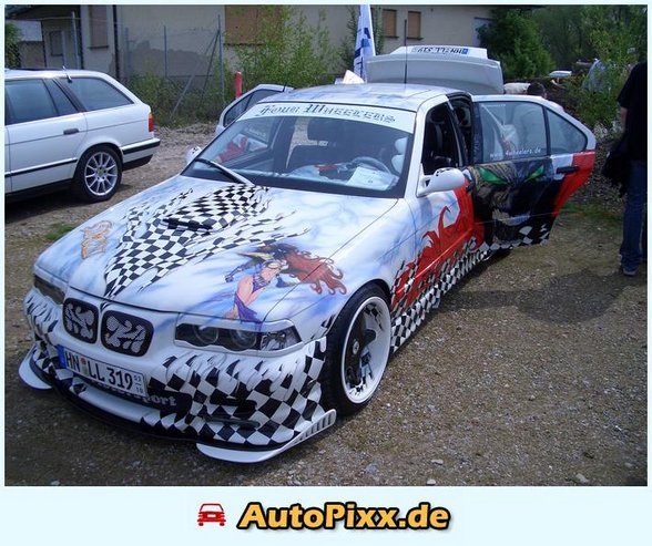 BMW - 