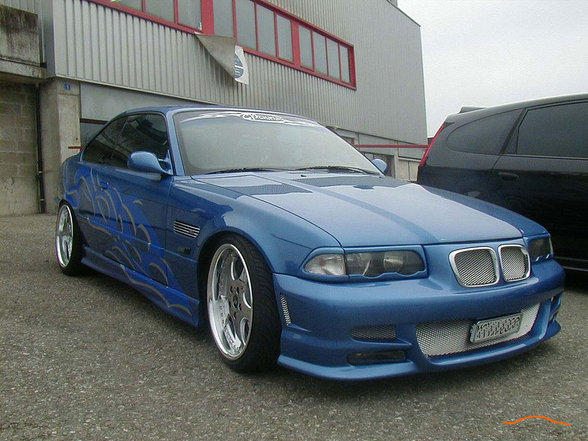 BMW - 