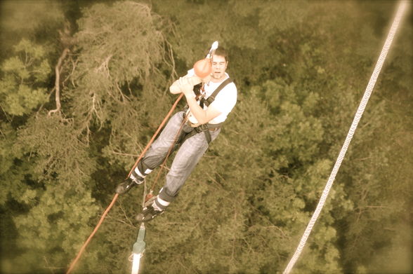 5 4 3 2 1 Bungy - 