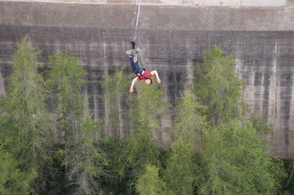 5 4 3 2 1 Bungy - 