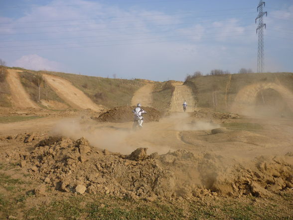 MX-TRACK STPÖLTEN - 