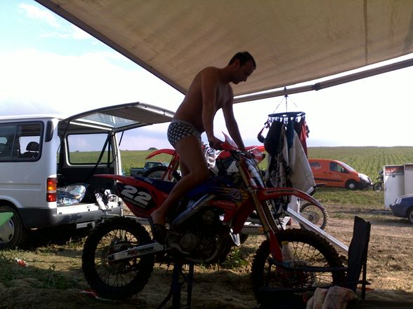 Handy pix @ THE MX TRACK - 