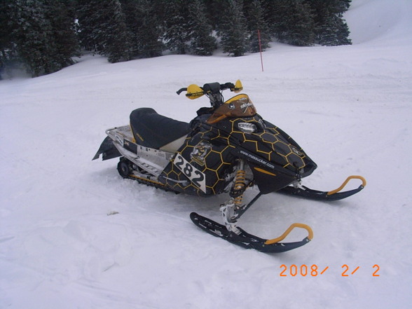 Skidoo Training and Sleds - 