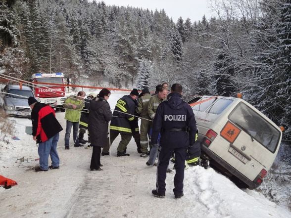 Schulbus Unfall  13.1.2010 - 