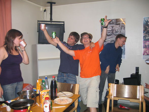 PArtY in EUROhStel!!!!!!!!!!!!!!!!!!! - 