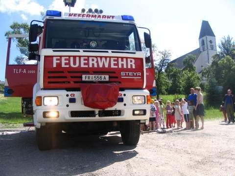 Männer die durchs Feuer gehen - 