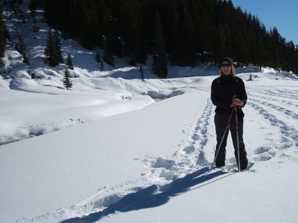 Schneeschuwanderung Valentinstag - 