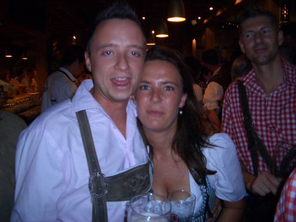 Chinaman in Lederhosen..*gg* - 