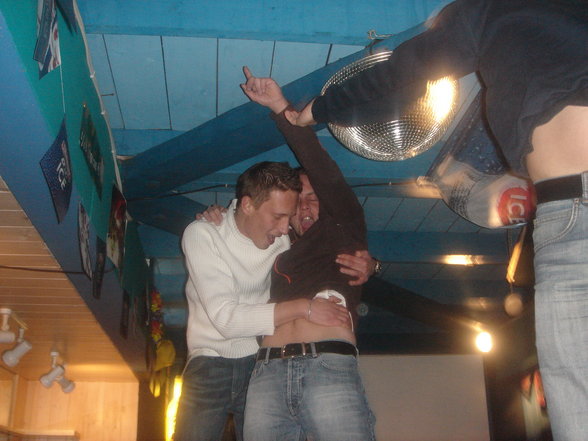 a LAPDANCE is much better when I'm drunk - 