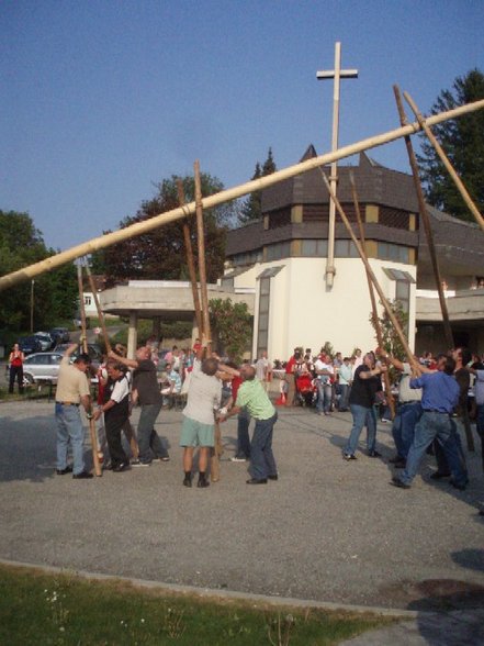 Maibaum aufstellen - 