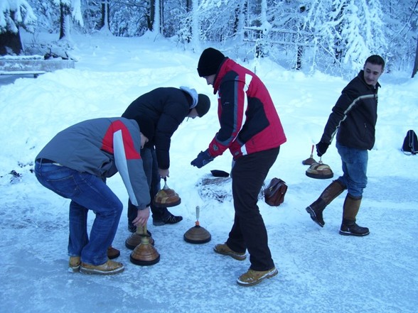 Eisstockschießen - 