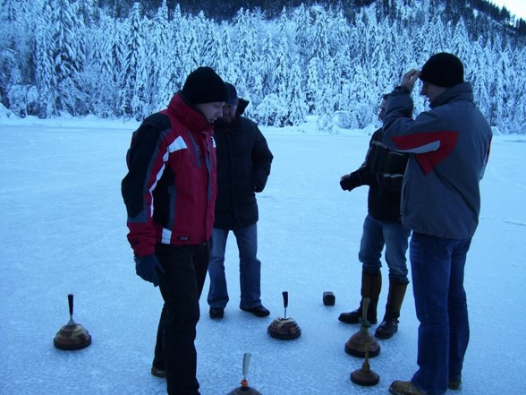 Eisstockschießen - 