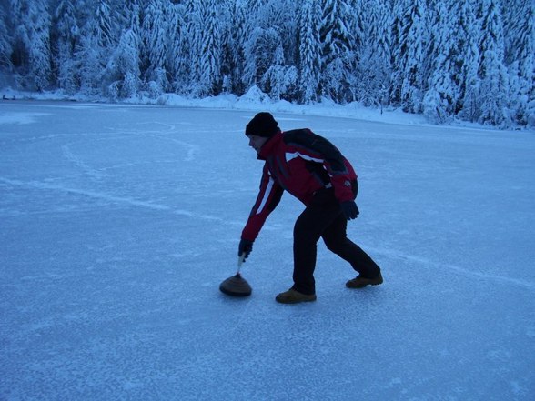 Eisstockschießen - 