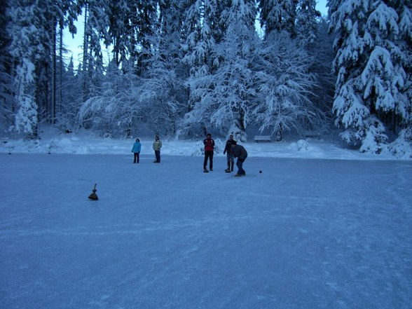 Eisstockschießen - 