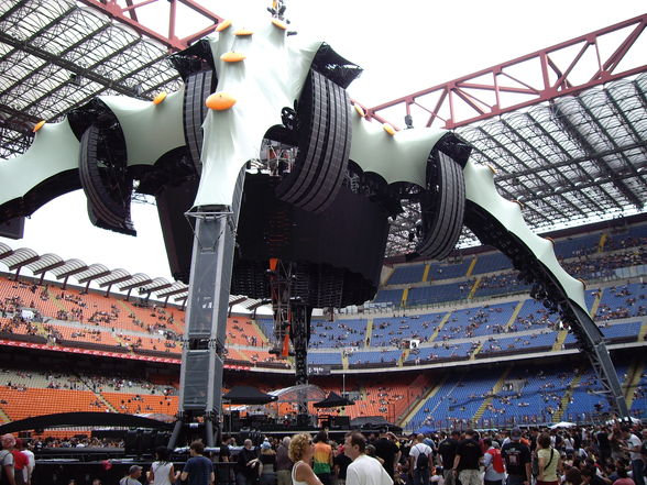 2009-07-07_U2 in Mailand 360° Tour - 