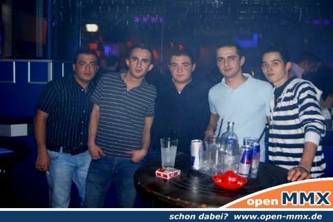 i&FRIENDS&CO - 