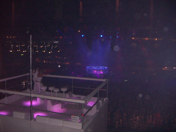 Sensation White 2006 - 