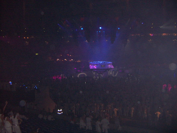 Sensation White 2006 - 