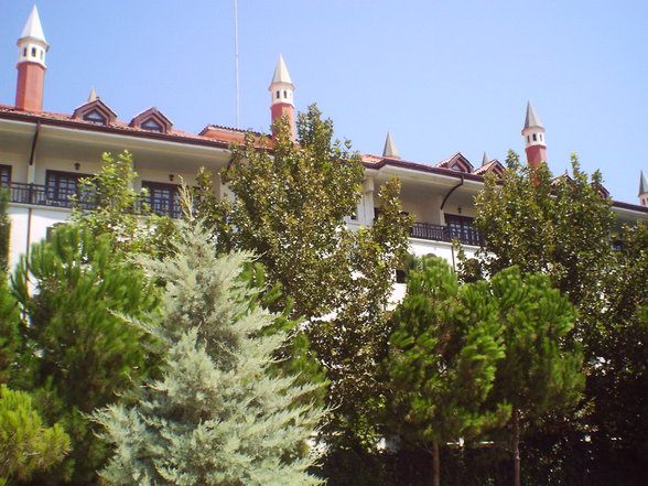 Türkei 2006: Kremlin Palace in Aksu - 