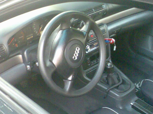 Audi A4 - 