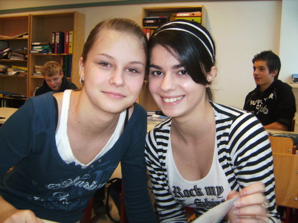 Schule (: - 