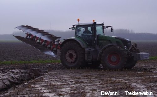 Wer führt fährt Fendt!!! Fendt 936 - 