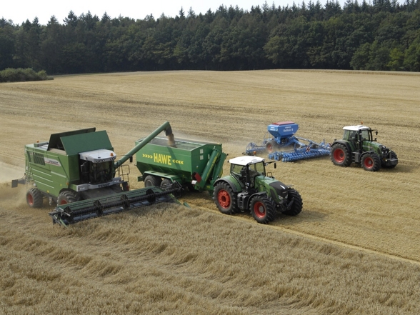 Wer führt fährt Fendt!!! Fendt 936 - 