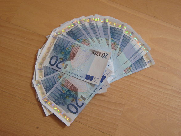 1.000 € in bar - 