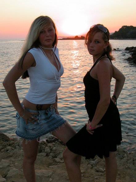 meee in my holiday 2006 *gg* - 