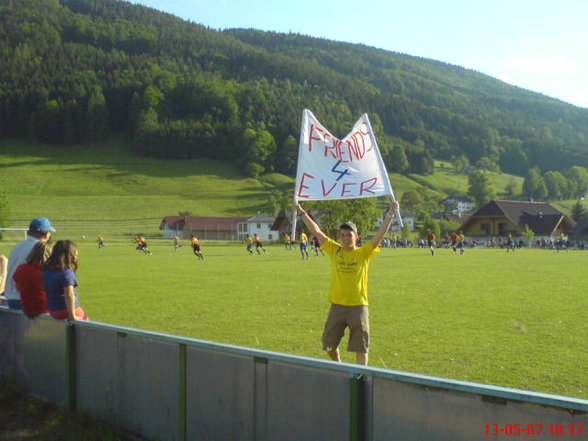 Fanfahrten nach Neukirchen! - 