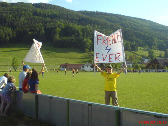 Fanfahrten nach Neukirchen! - 