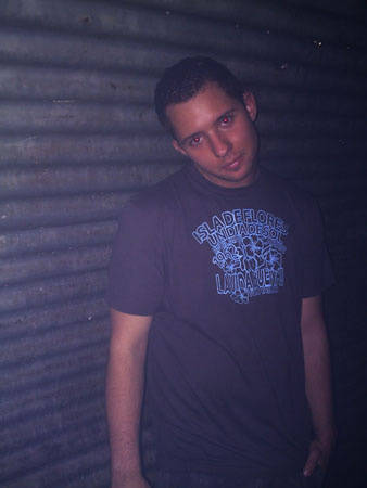CaVe CLub DJ AMOK 3.6.06 - 