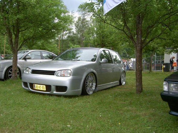 VW GOLF - 