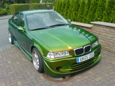 BMW - 