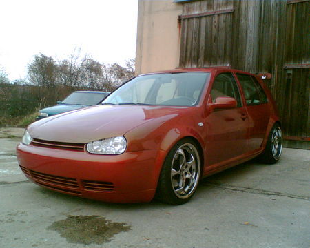 VW GOLF - 